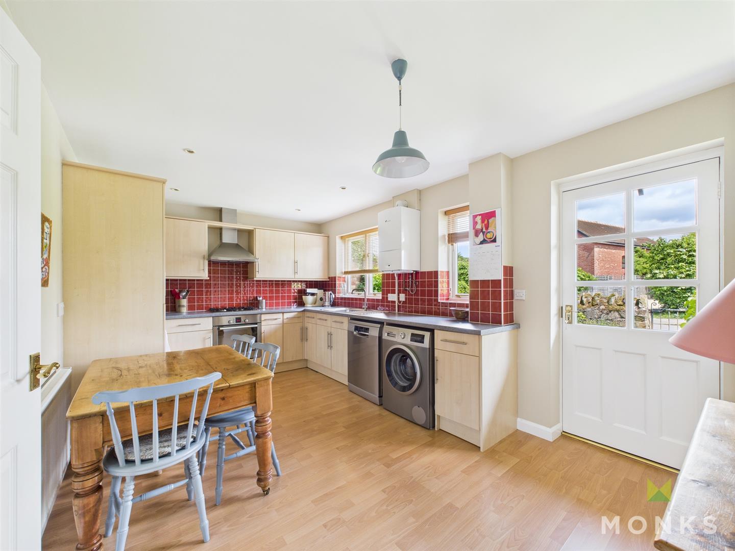 11 Jubilee Mews, Shrewsbury, SY5 9EZ For Sale